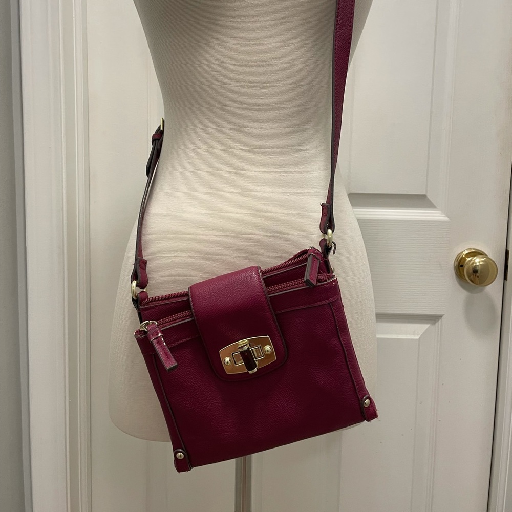 Cute fuchsia pink crossbody purse